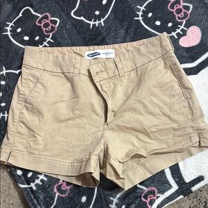 Old Navy Women's Tan Shorts